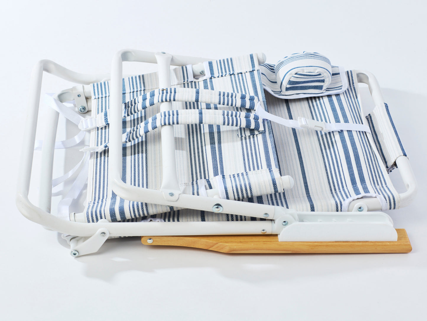 Luxe Striped Backpack Beach Chair